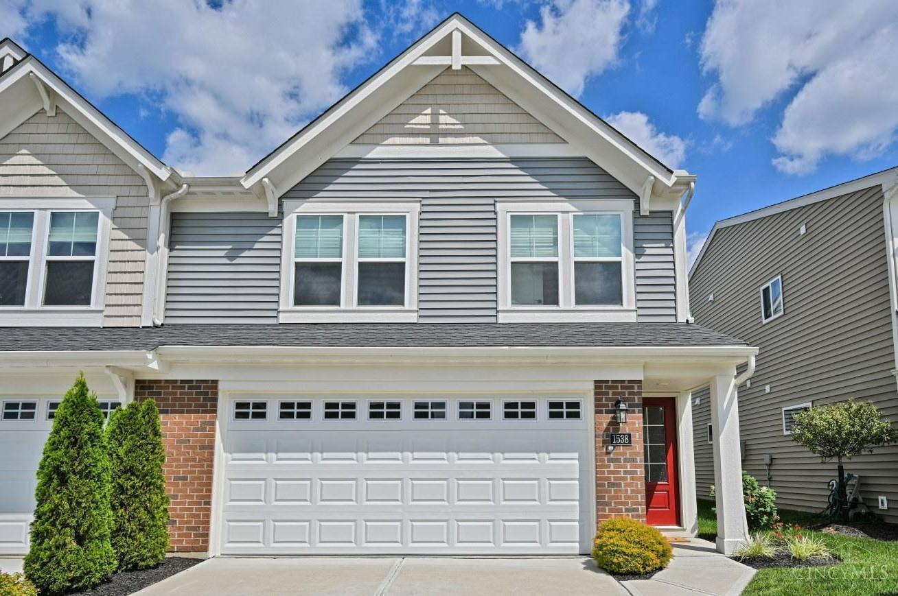 Photo 1 of Townhouse for sale at 1538 Summerview Ln, Milford, OH 45150 | MLS# 1896840 | Listing updated on 2026-10-09