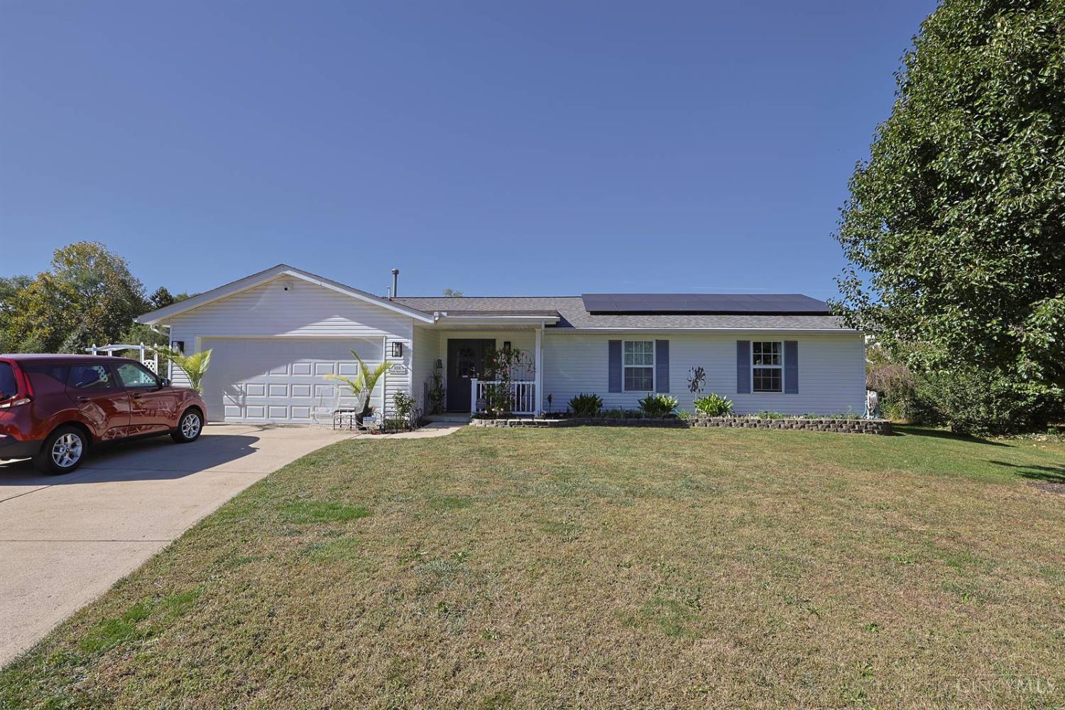 Single family home for sale at 2008 Granny Smith Ln, Middletown, OH 45044 | MLS# 1896829