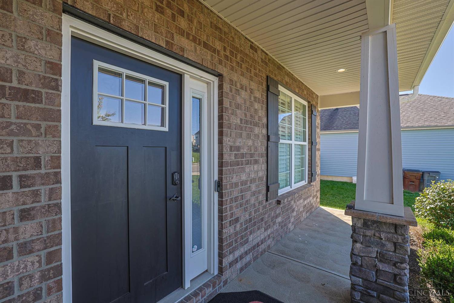 Photo 3 of Single family home for sale at 306 Brampton Pl, Trenton, OH 45067 | MLS# 1896944 | Listing updated on 2026-10-09