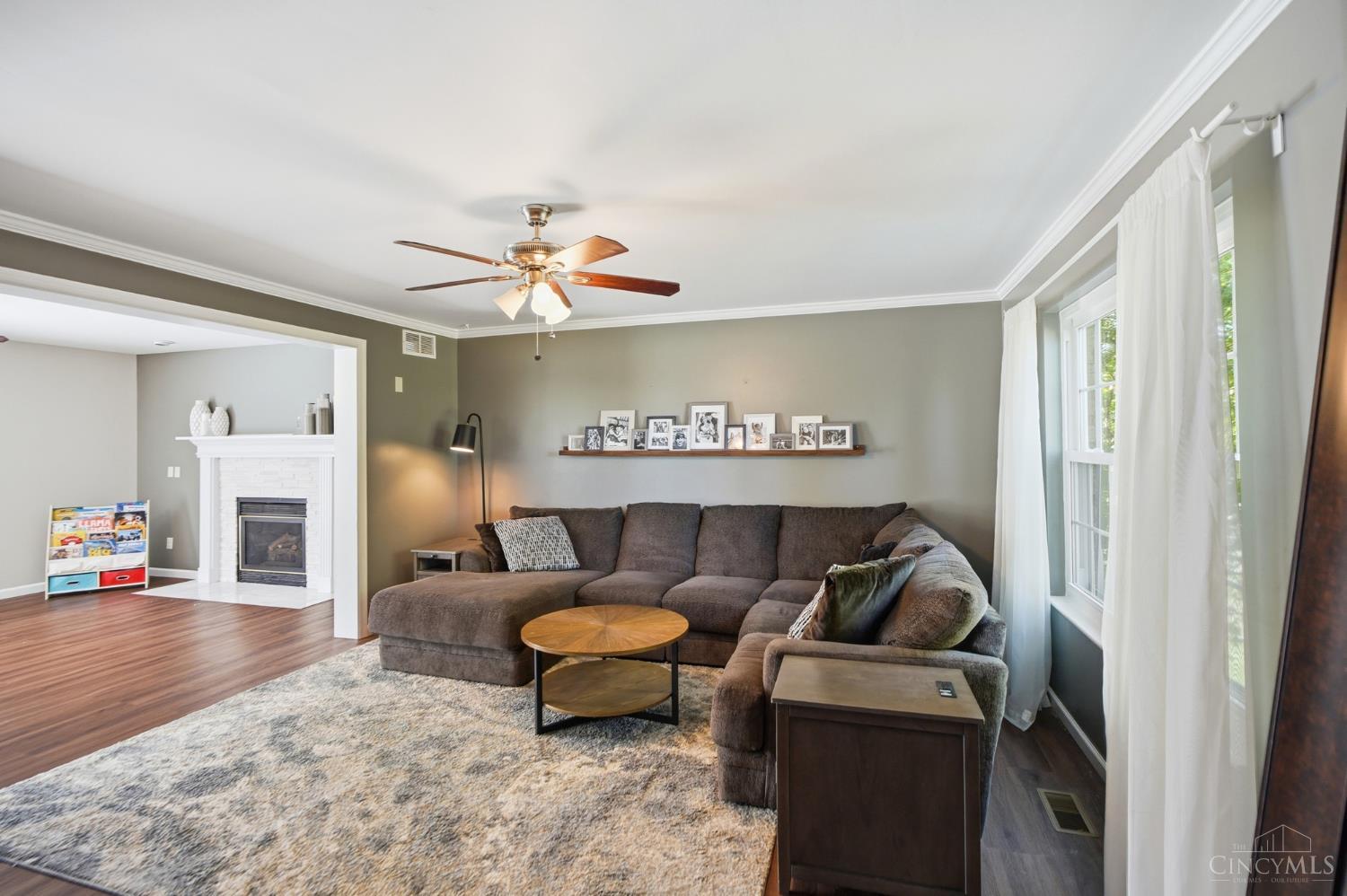 Photo 3 of Single family home for sale at 5015 Grandin Ridge Dr, Liberty Twp, OH 45011 | MLS# 1896864 | Listing updated on 2026-10-10