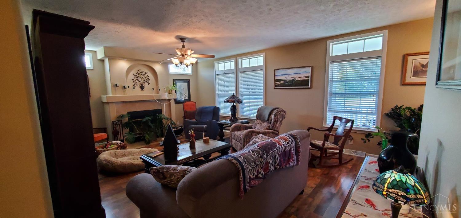 Photo 3 of Single family home for sale at 1760 River Rd, Aberdeen, OH 45101 | MLS# 1896945 | Listing updated on 2026-10-09