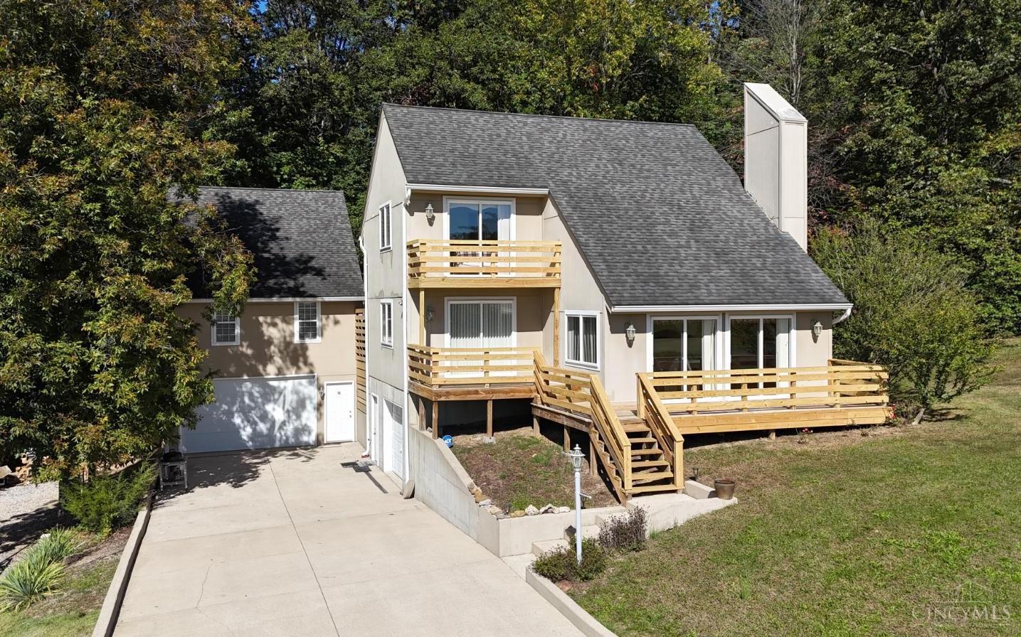 Single family home for sale at 5977 Poplar Dr, Hillsboro, OH 45133 | MLS# 1896816