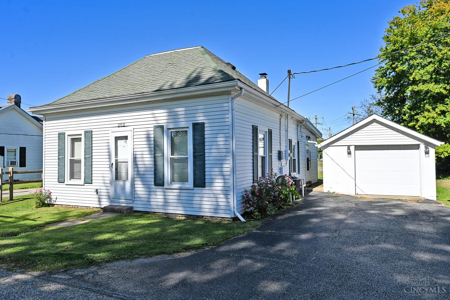 202 Short Street