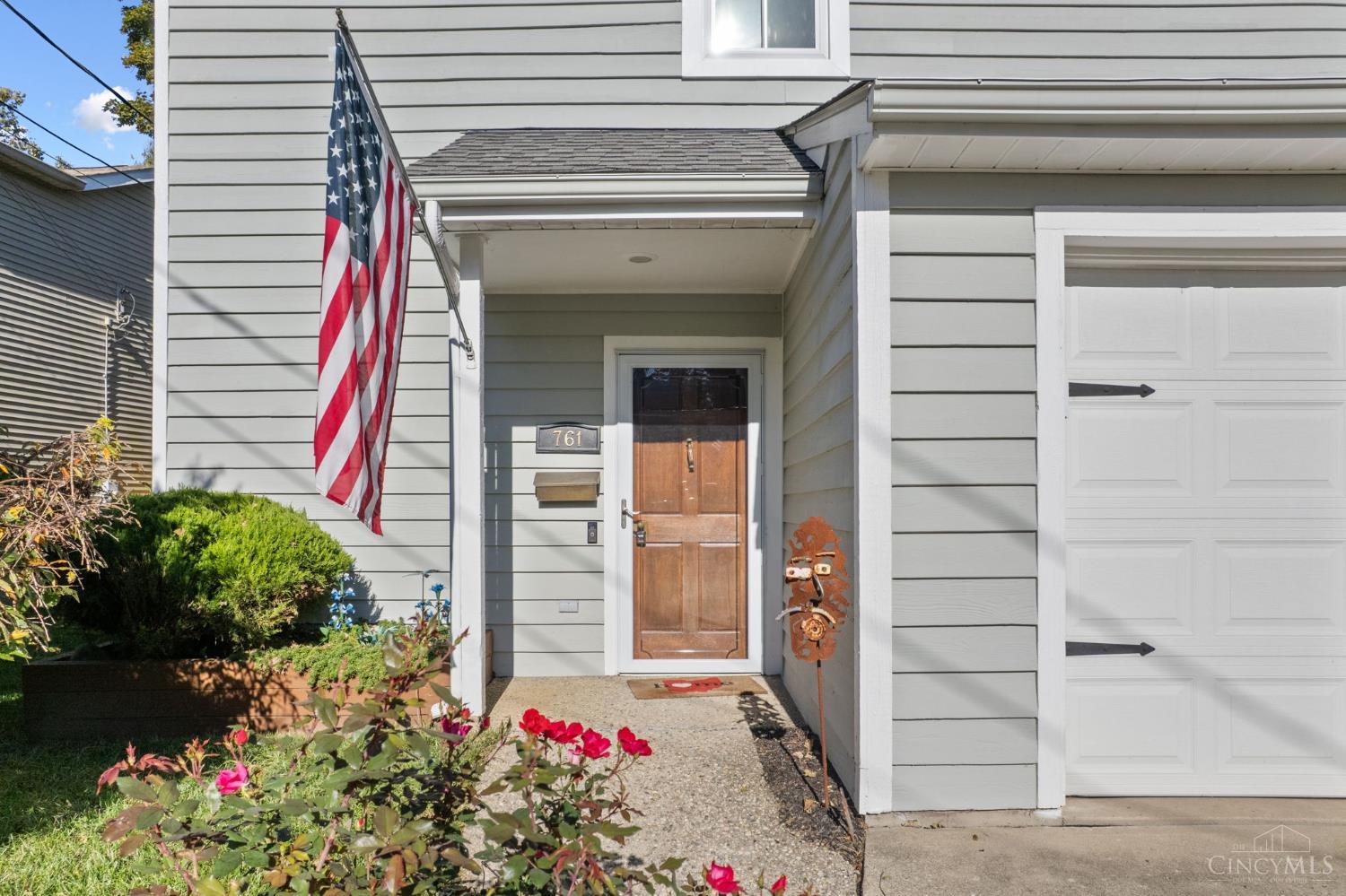 Photo 4 of Single family home for sale at 761 Riverside Dr, Milford, OH 45150 | MLS# 1896941 | Listing updated on 2026-10-09