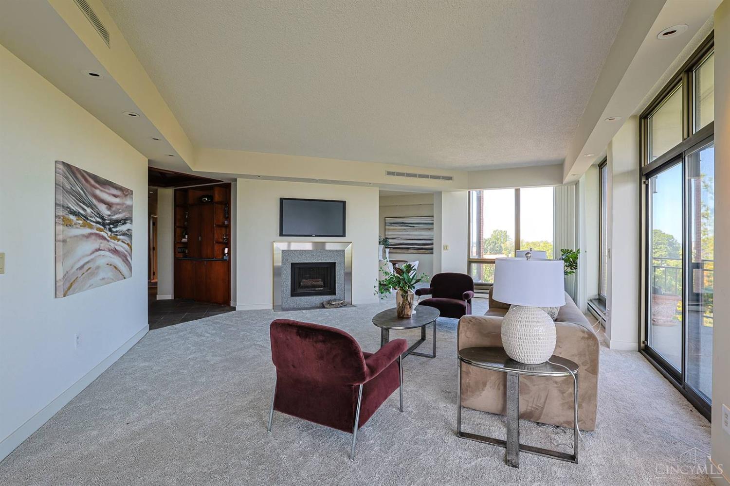 Photo 3 of Condo for sale at 2412 Ingleside Ave #6A, Cincinnati, OH 45206 | MLS# 1896932 | Listing updated on 2026-10-09