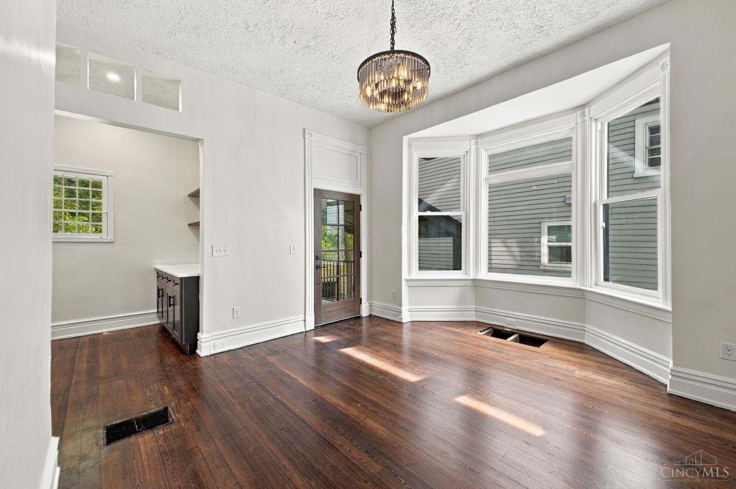 Photo 4 of Single family home for sale at 2216 Kemper Ln, Cincinnati, OH 45206 | MLS# 1896110 | Listing updated on 2026-10-09