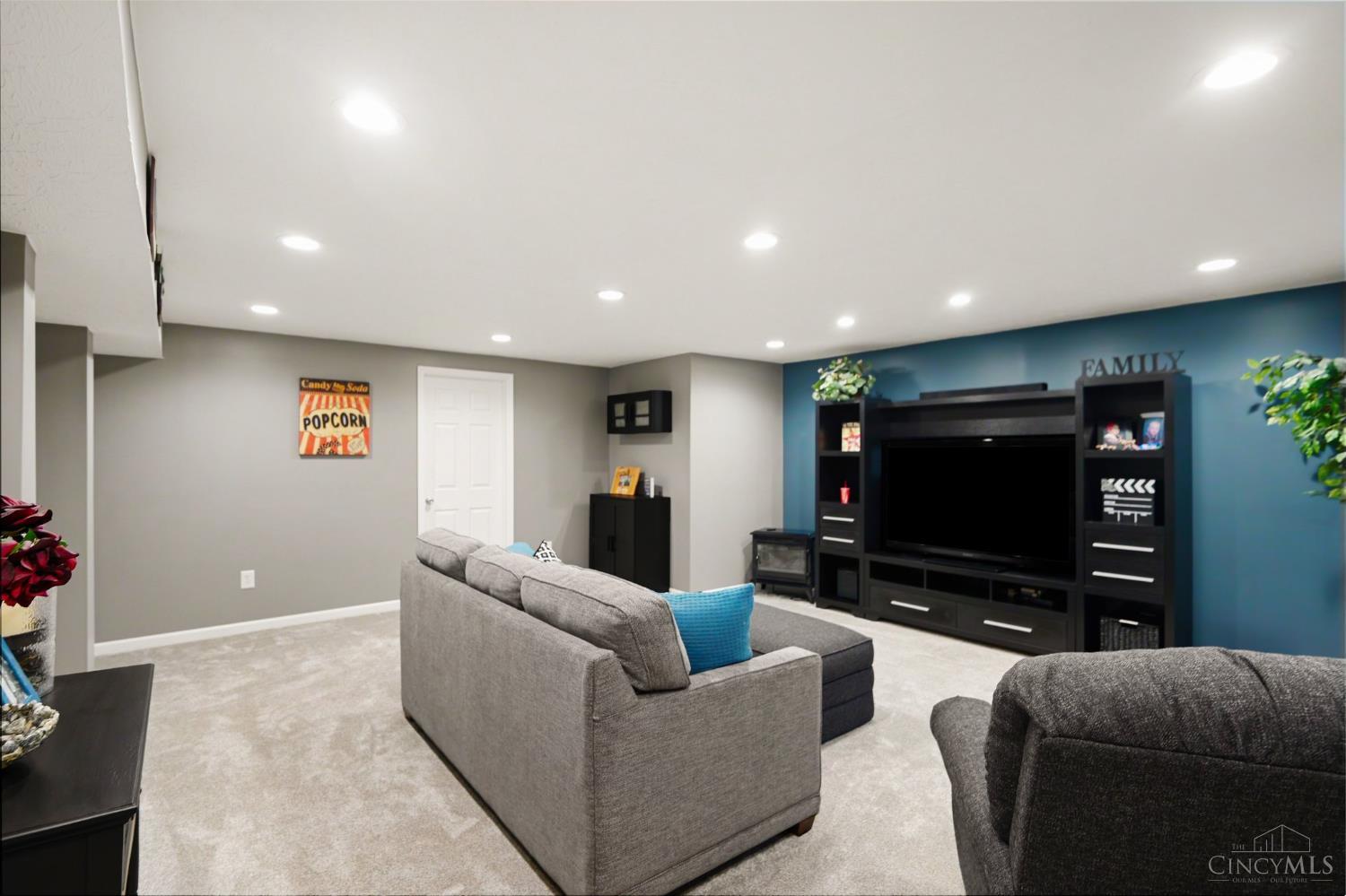 5684 Wyntree Court