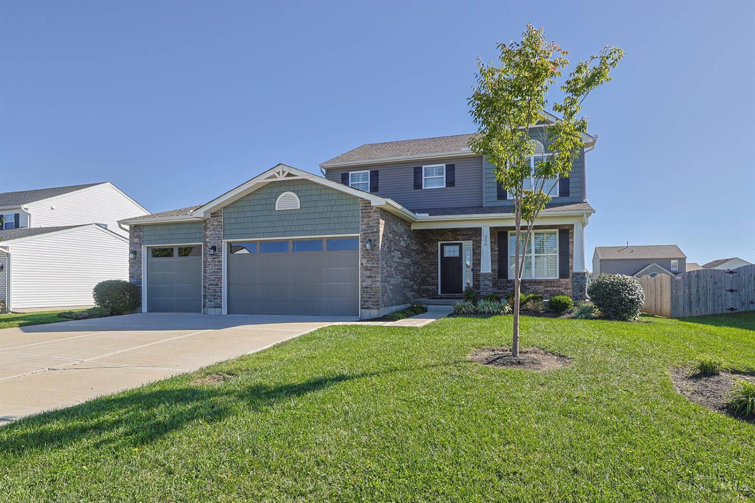 306 Brampton Place