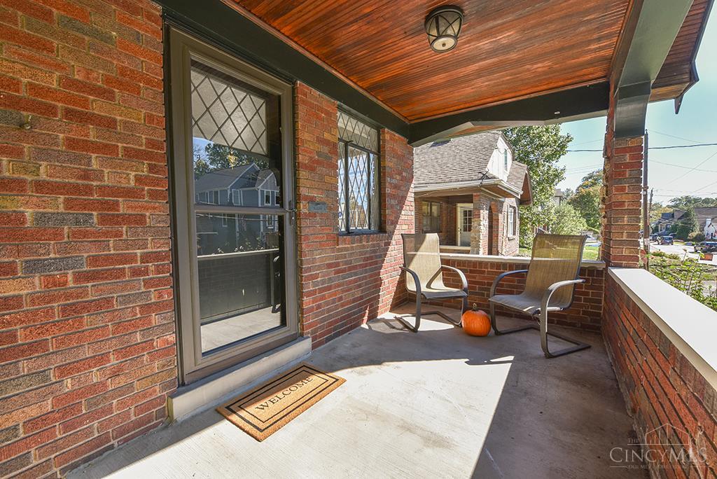 Photo 3 of Single family home for sale at 3036 Kinmont St, Cincinnati, OH 45208 | MLS# 1896903 | Listing updated on 2026-10-09