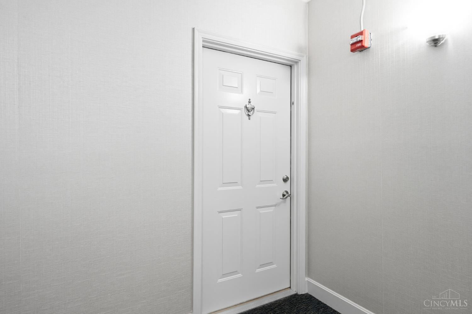Photo 3 of Condo for sale at 100 Gateway Dr #H, Milford, OH 45150 | MLS# 1896861 | Listing updated on 2026-10-09