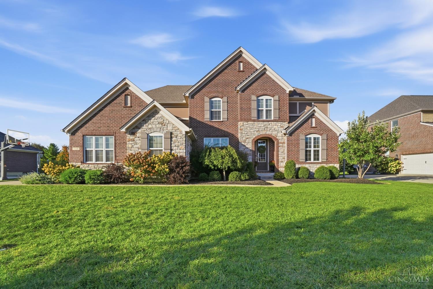 Single family home for sale at 3148 Broadstone Dr, Mason, OH 45040 | MLS# 1896254
