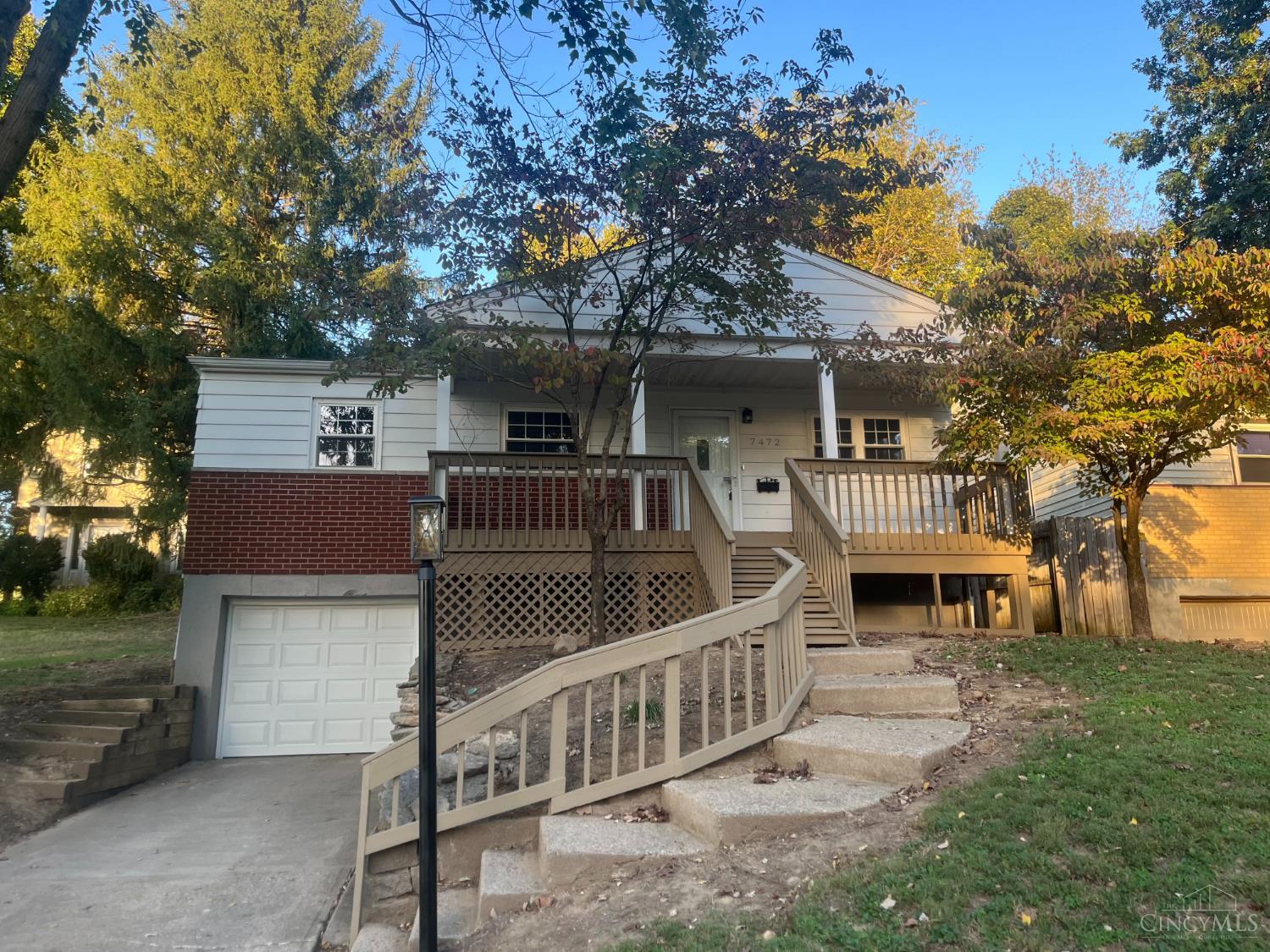 7472 Gracely Drive