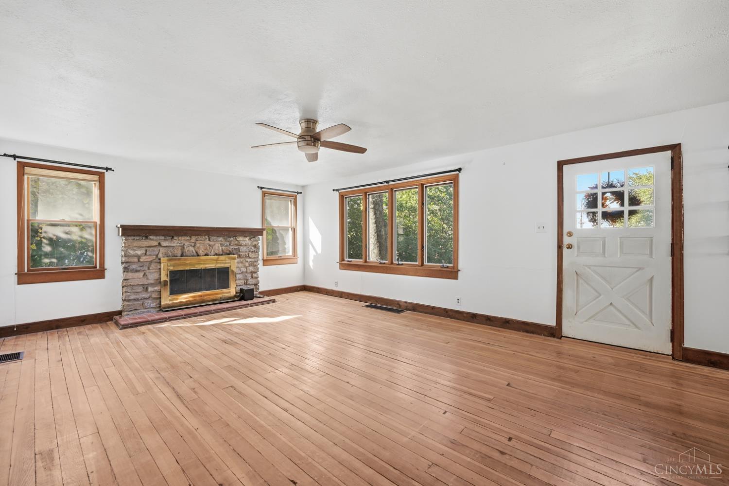 Photo 3 of Single family home for sale at 7119 Dunn Rd, Cincinnati, OH 45230 | MLS# 1896901 | Listing updated on 2026-10-09