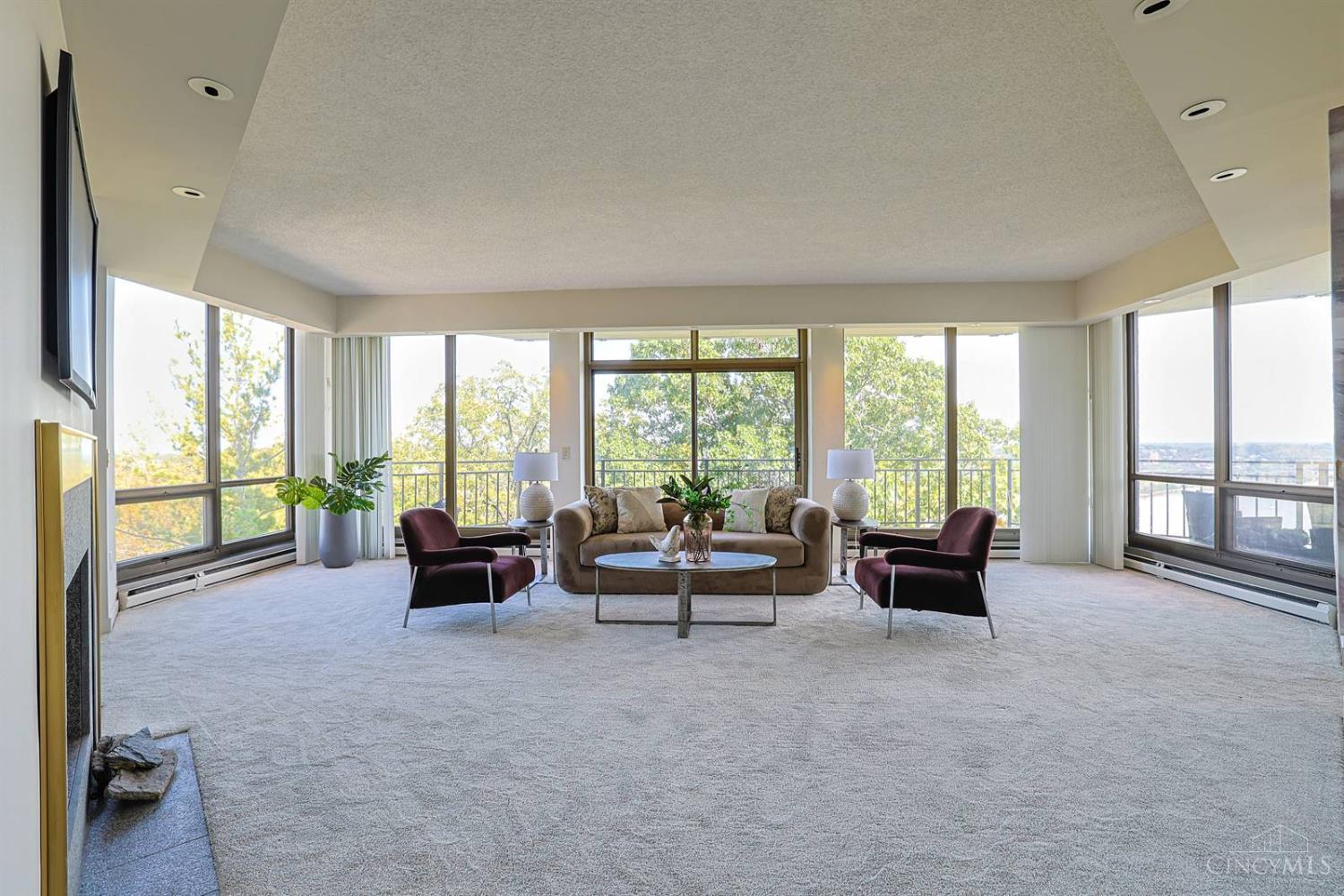Photo 4 of Condo for sale at 2412 Ingleside Ave #6A, Cincinnati, OH 45206 | MLS# 1896932 | Listing updated on 2026-10-09