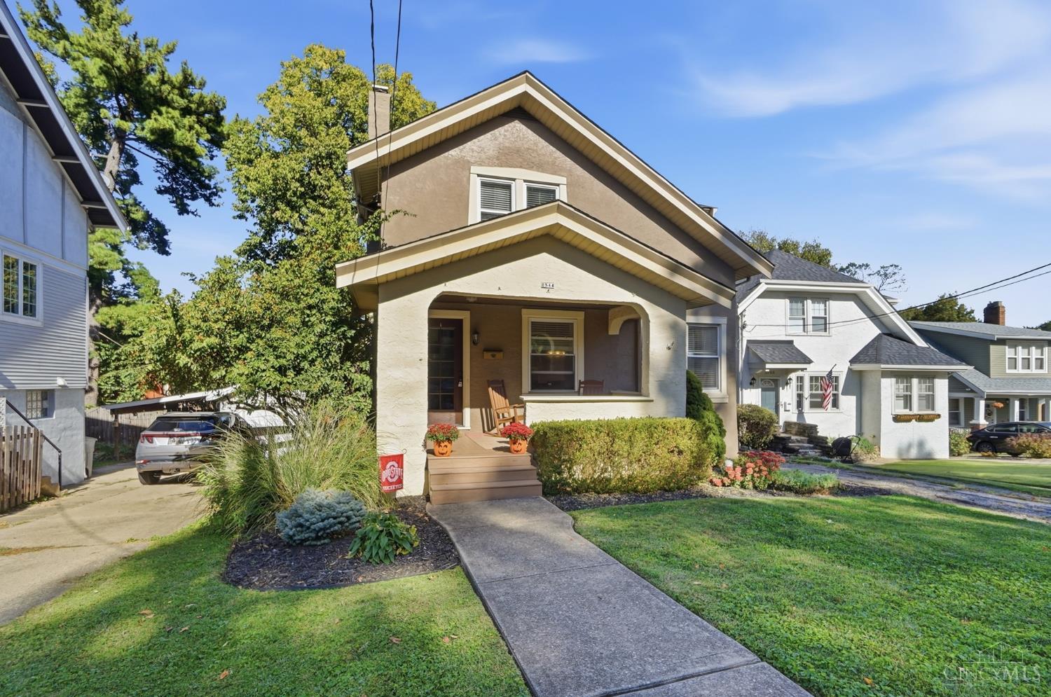 Photo 3 of Single family home for sale at 2544 Sheridan Dr, Cincinnati, OH 45212 | MLS# 1896862 | Listing updated on 2026-10-09