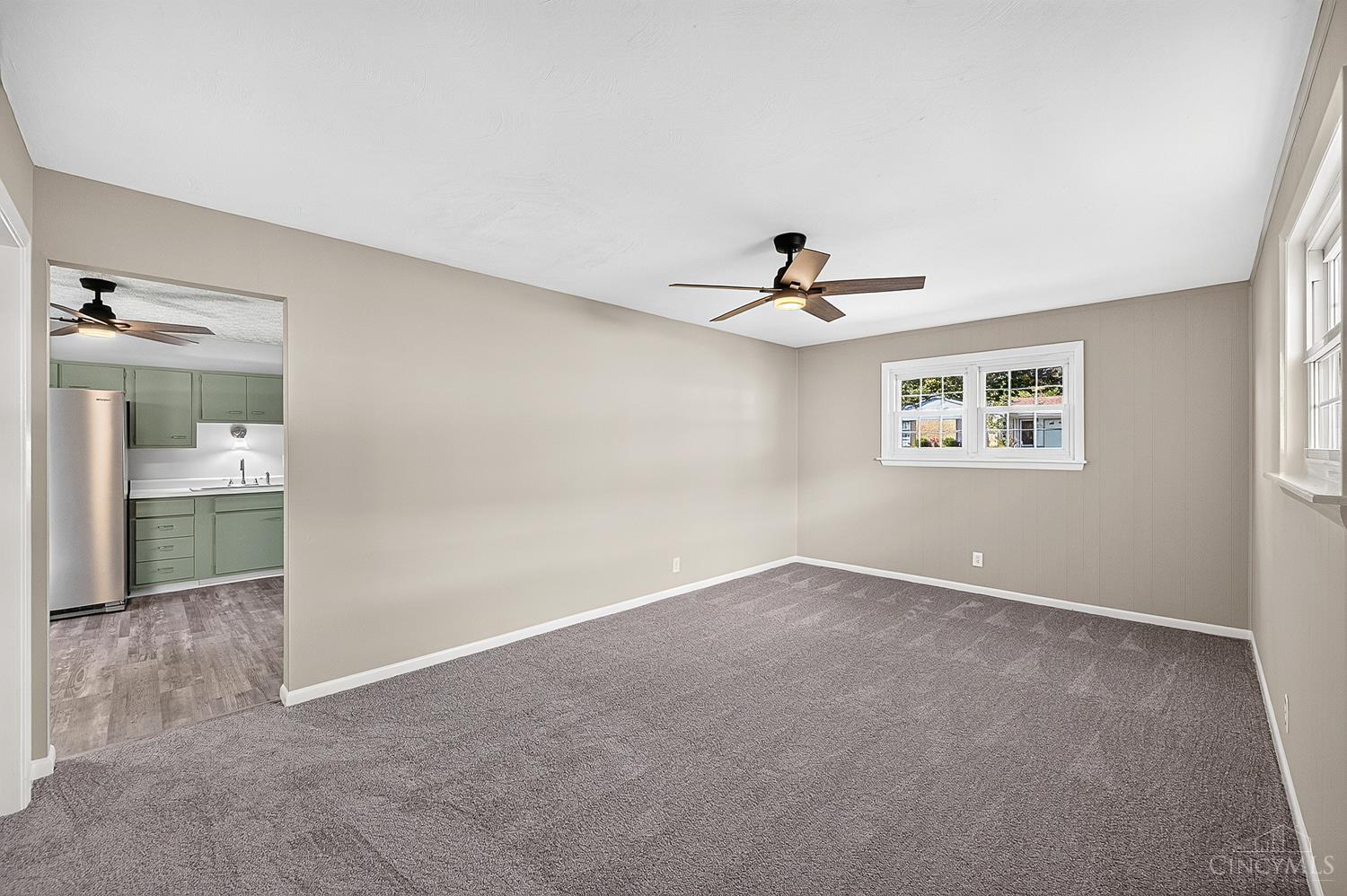 Photo 4 of Single family home for sale at 412 Hartford Dr, Hamilton, OH 45013 | MLS# 1896872 | Listing updated on 2026-10-09