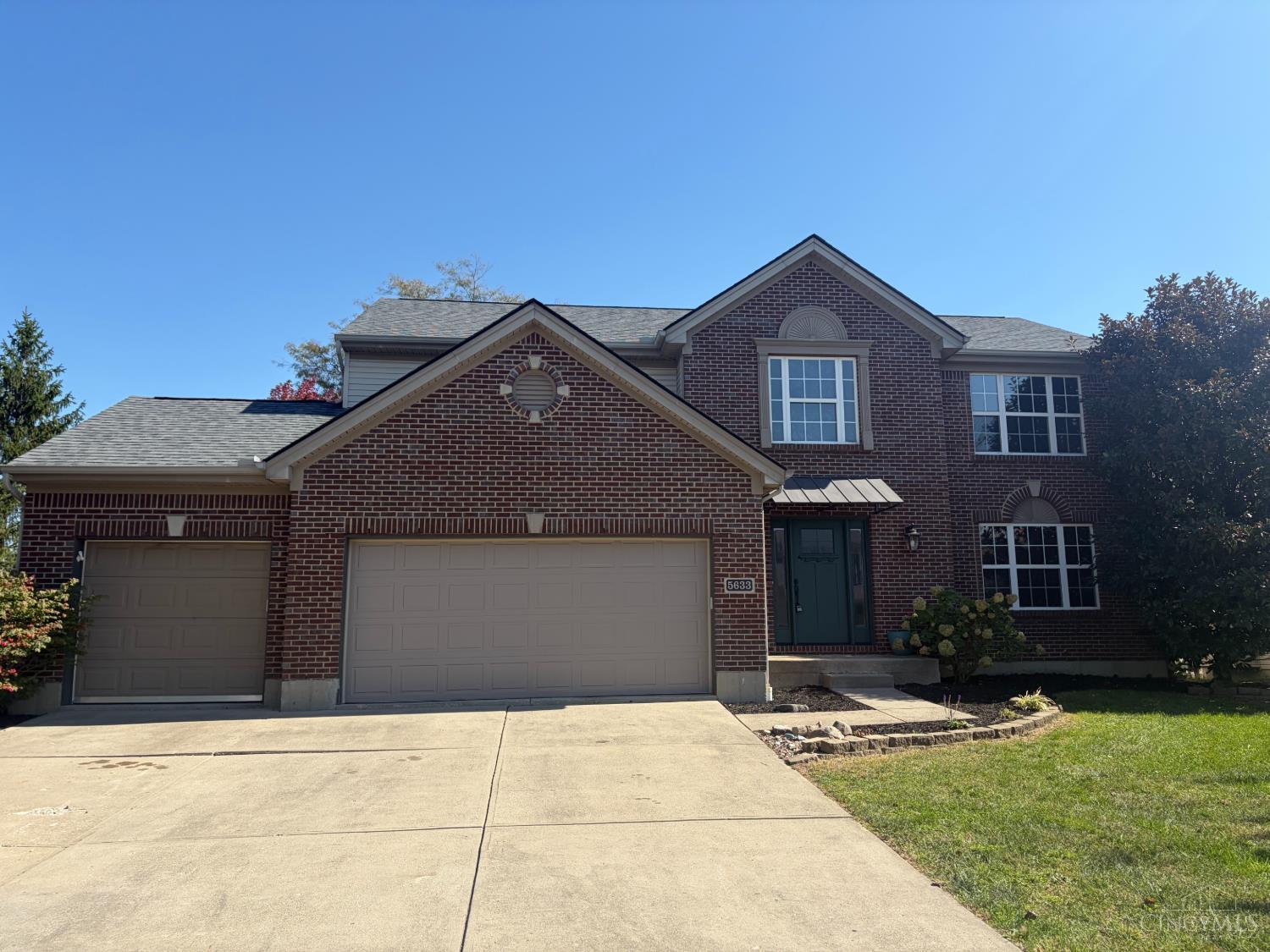 5633 Sunrise View Circle