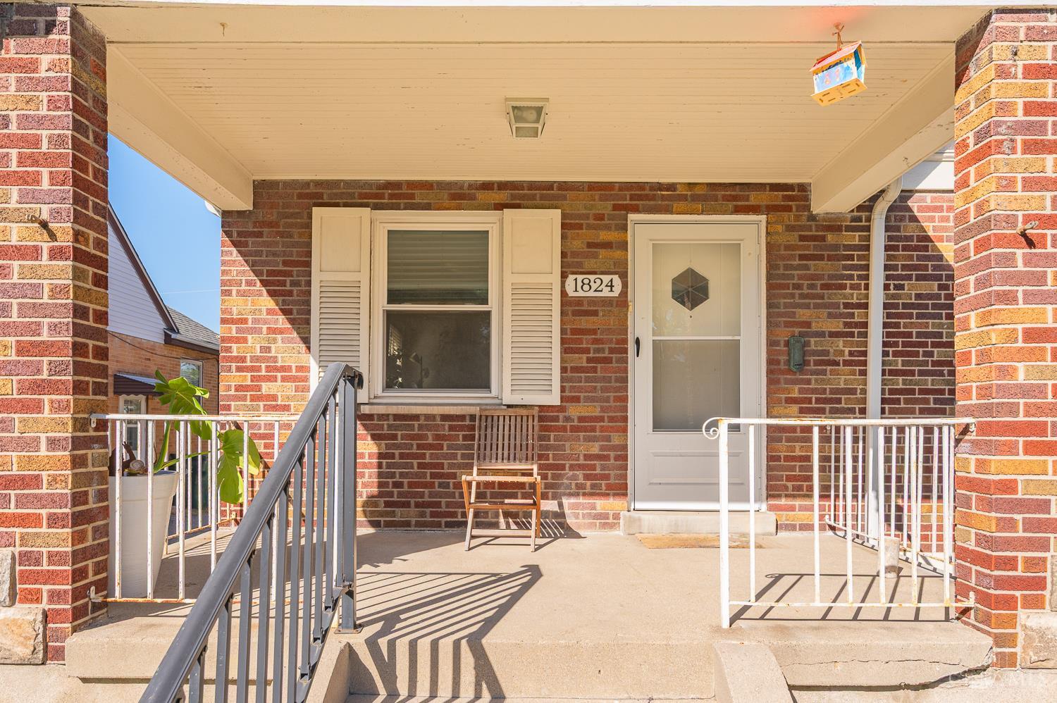 Photo 4 of Single family home for sale at 1824 Greenbriar Pl, Cincinnati, OH 45237 | MLS# 1894489 | Listing updated on 2026-10-09