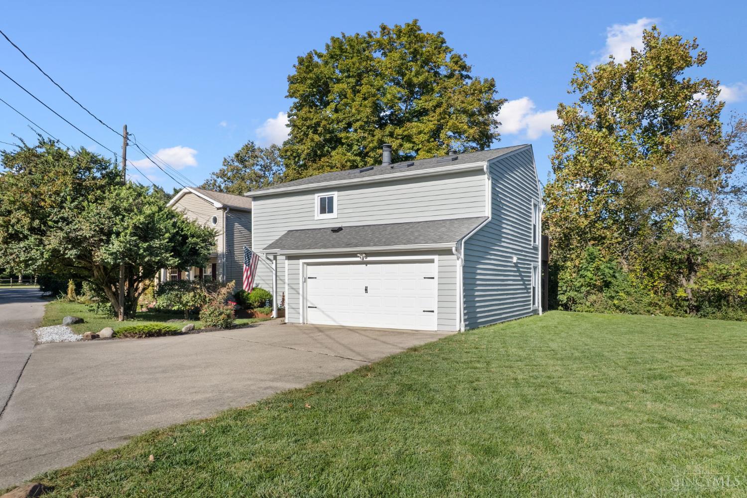 Photo 3 of Single family home for sale at 761 Riverside Dr, Milford, OH 45150 | MLS# 1896941 | Listing updated on 2026-10-09