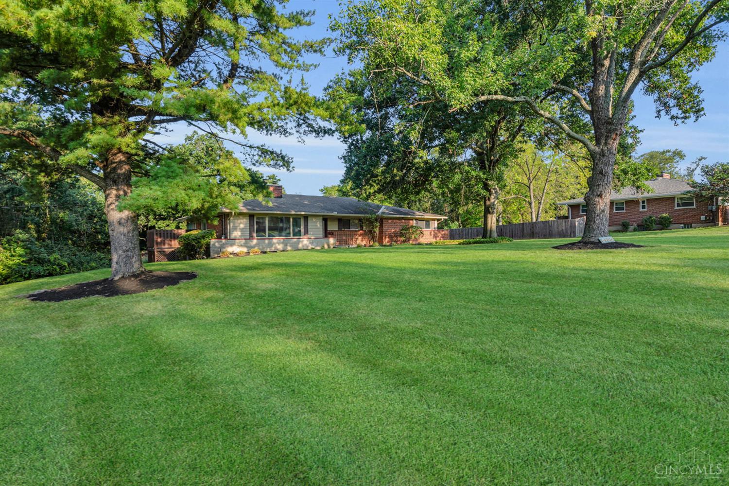 Photo 1 of Single family home for sale at 5900 Donjoy Dr, Blue Ash, OH 45242 | MLS# 1896899 | Listing updated on 2026-10-10