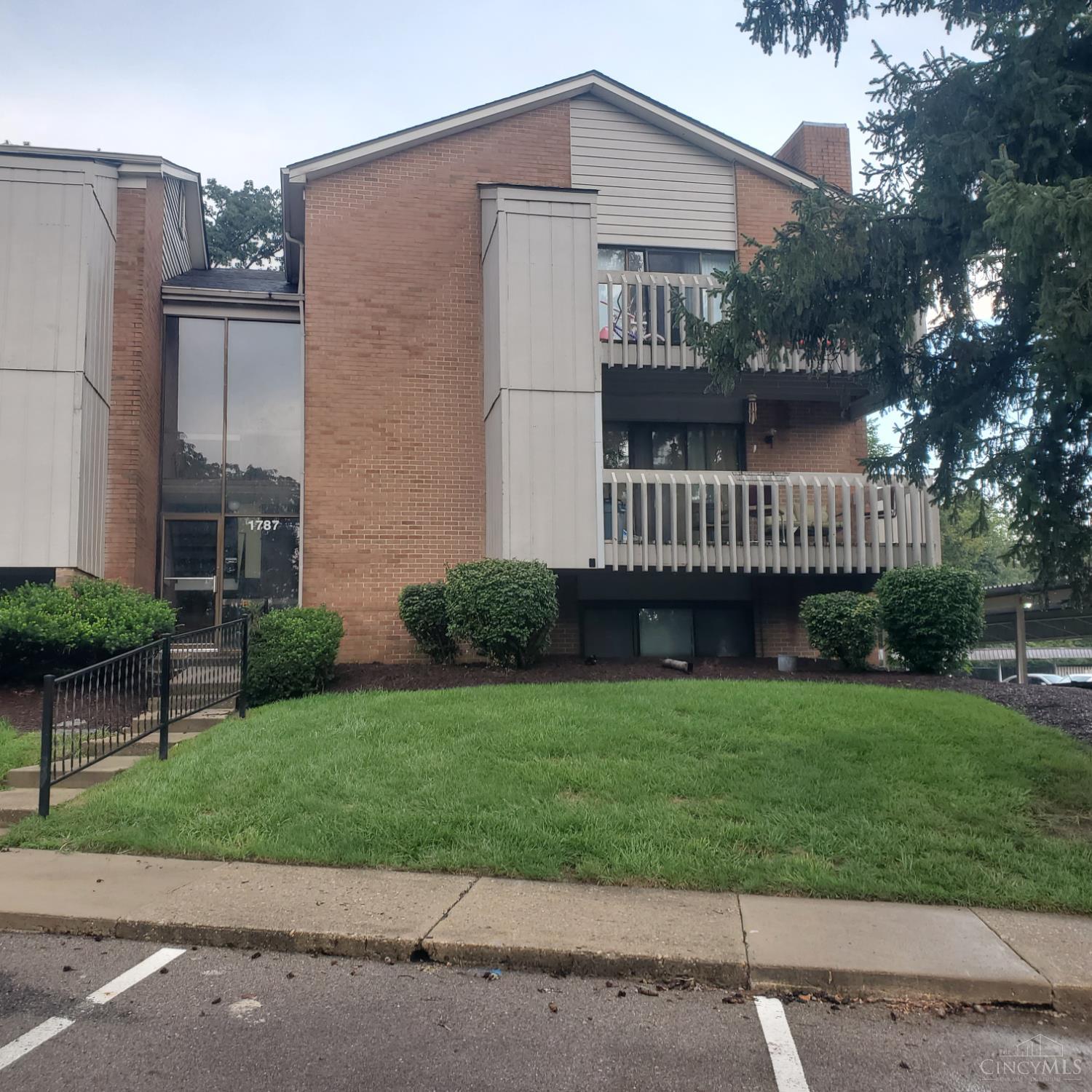 Photo 1 of Condo for sale at 1787 Cherokee, Dayton, OH 45449 | MLS# 1896964 | Listing updated on 2026-10-10