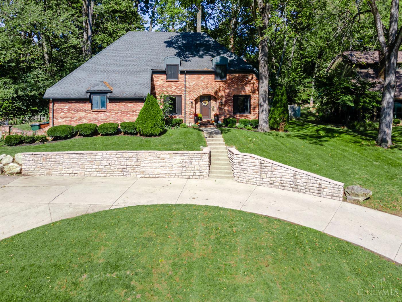 755 Woodbourne Trail