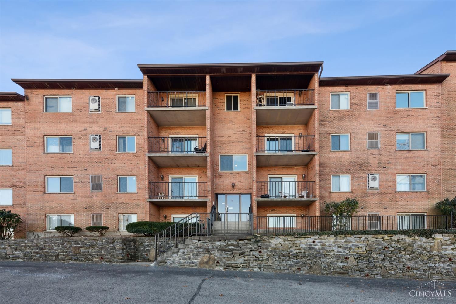 521 W Martin Luther King Drive