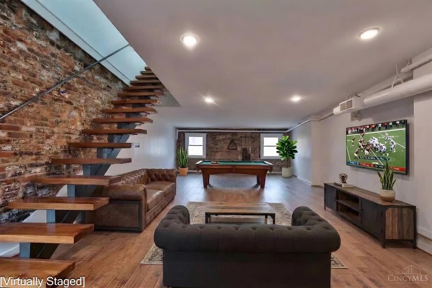 Listing Photo 5 - Condo for sale in building located at 1203 Vine St, Cincinnati, OH 45202 - Unit #B