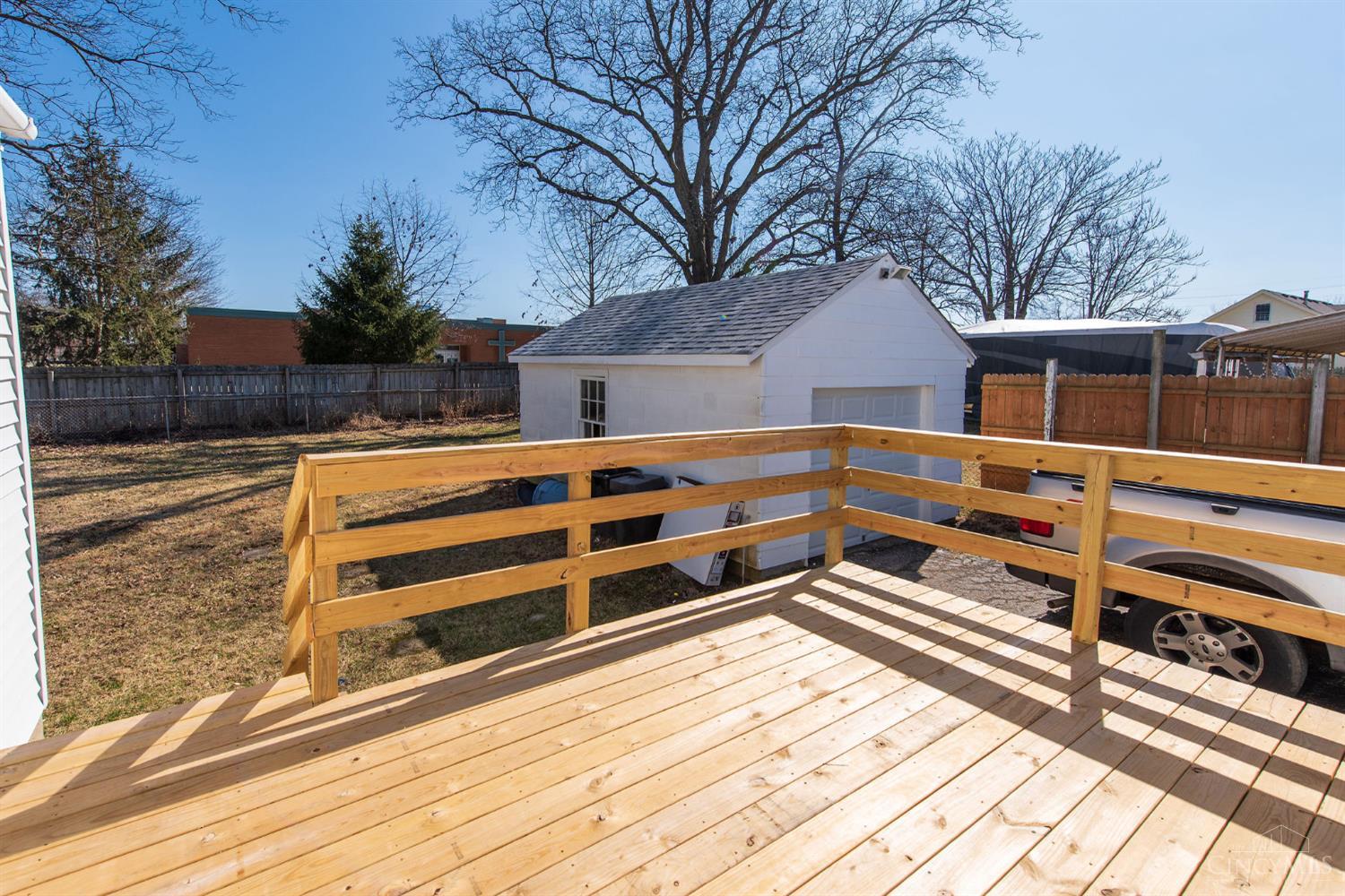 Photo 3 of Single family home for sale at 1290 Columbus Ave, Anderson Twp, OH 45255 | MLS# 1897068 | Listing updated on 2026-10-27