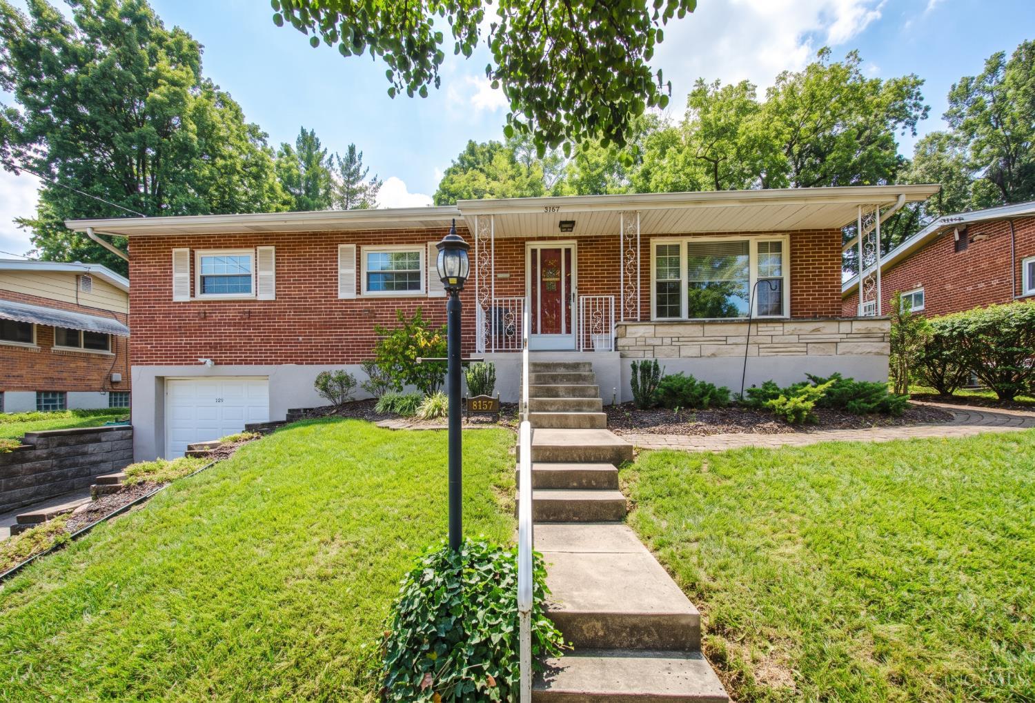 5137 Grossepointe Lane