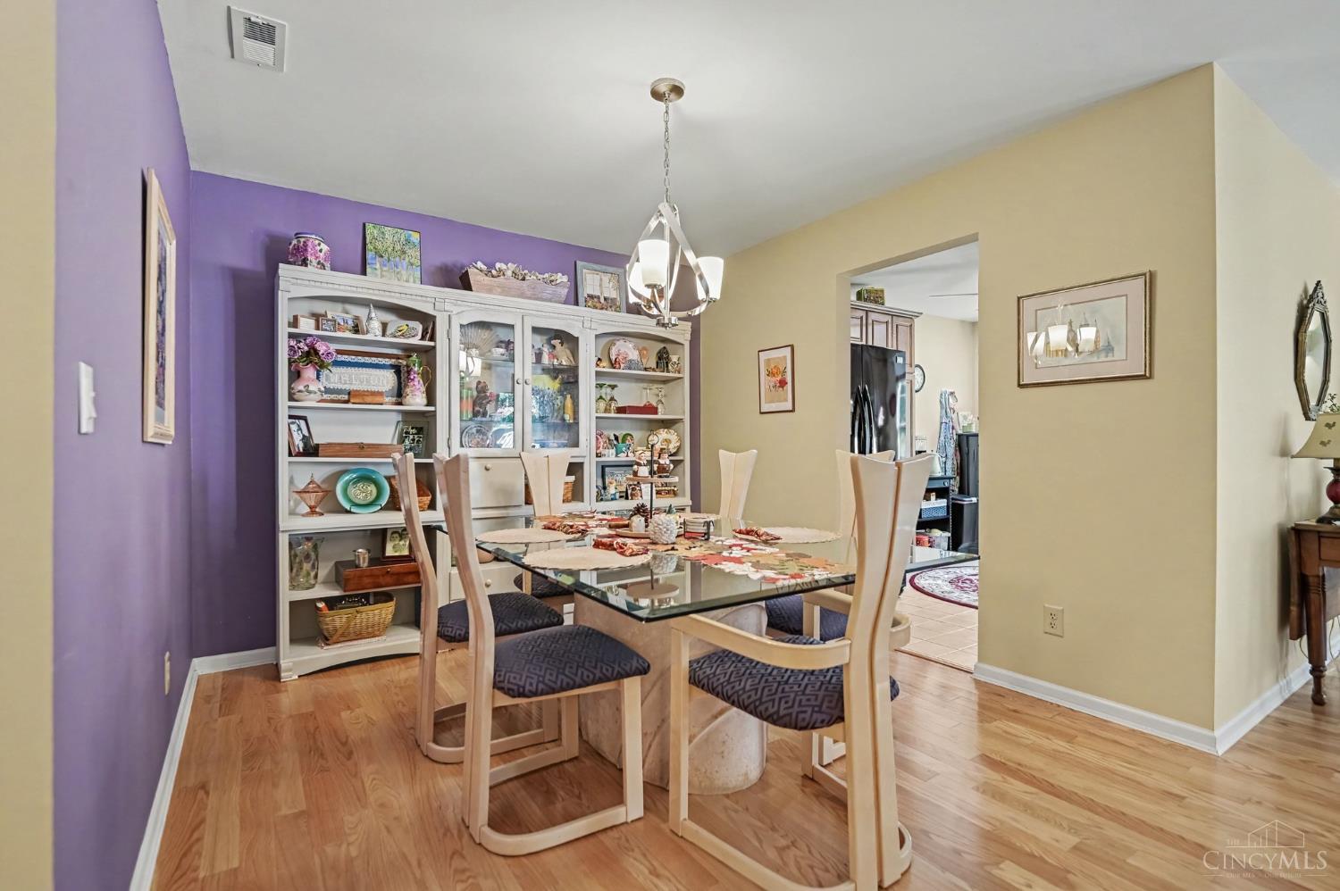 Photo 3 of Sale Pending at 5171 Carriage Hl, Cincinnati, OH 45248 | MLS# 1897313 | Listing updated on 2026-10-16
