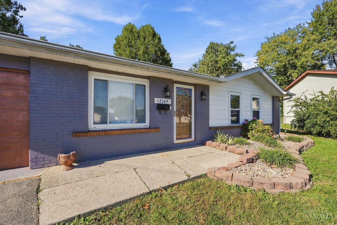 Photo 3 of Single family home for sale at 12109 Seaford Dr, Colerain Twp, OH 45231 | MLS# 1897406 | Listing updated on 2026-10-16