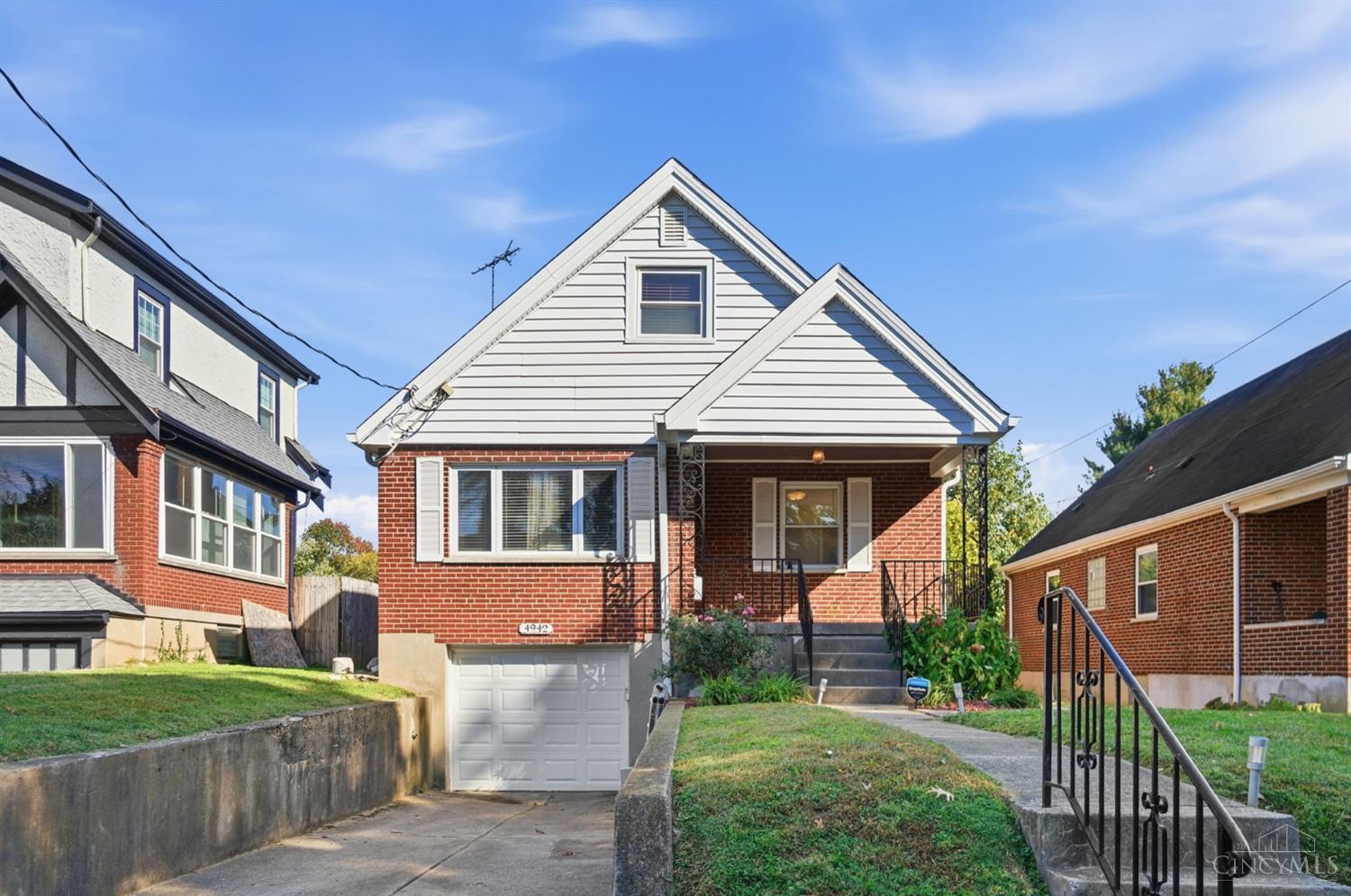 4942 Oaklawn Drive
