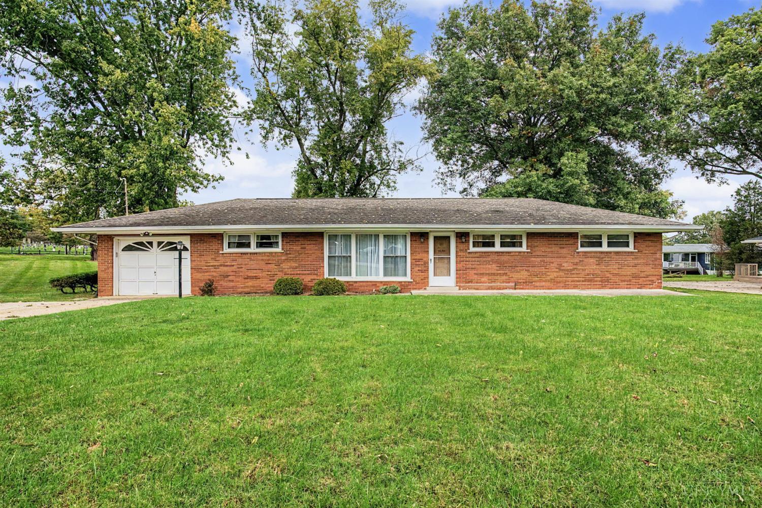 8070 Hopewell