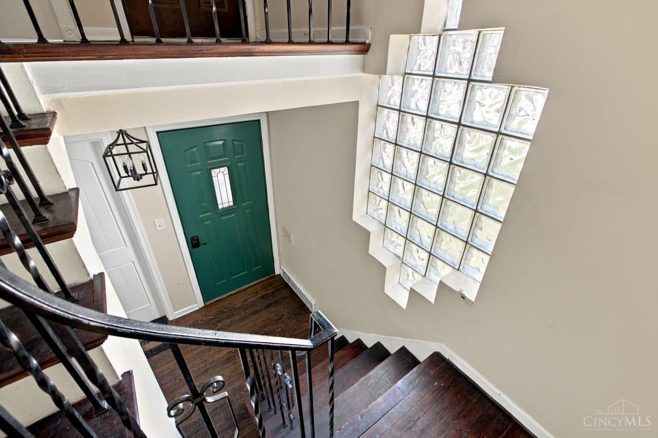 Photo 2 of Sale Pending at 6235 Cortelyou Ave, Cincinnati, OH 45213 | MLS# 1897433 | Listing updated on 2026-10-18