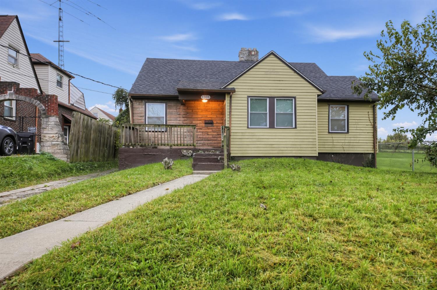 1105 Regent Avenue