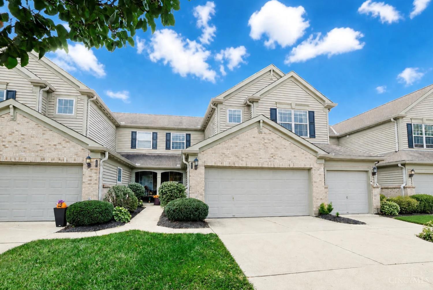 4413 Black Oak Lane