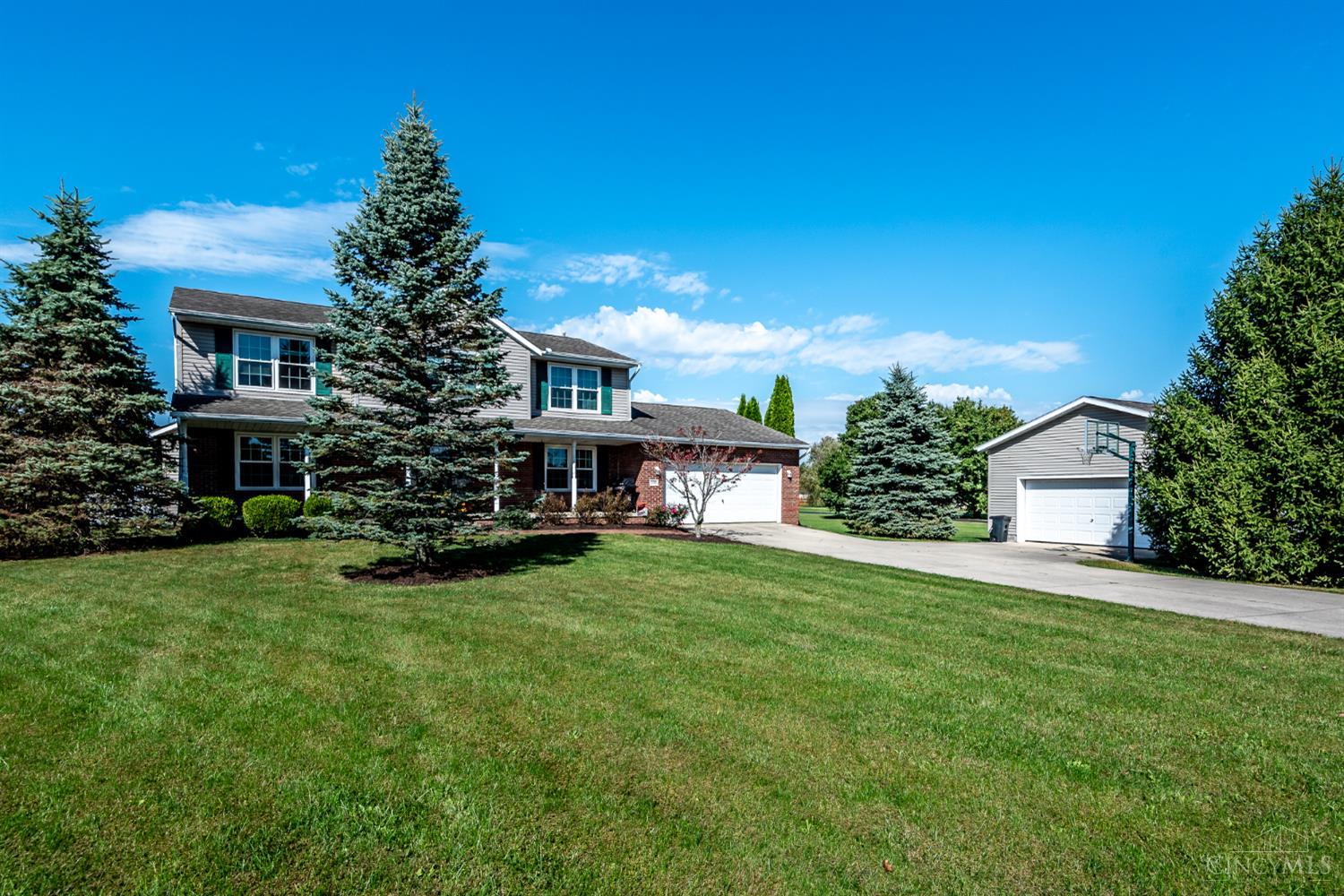 598 Shady Oak Court