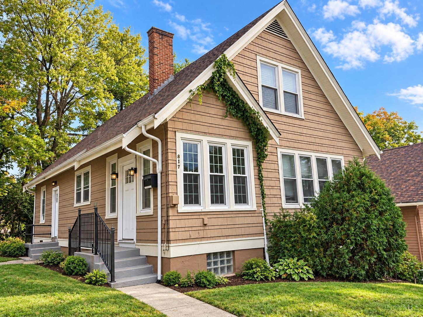 817 Pedretti Avenue