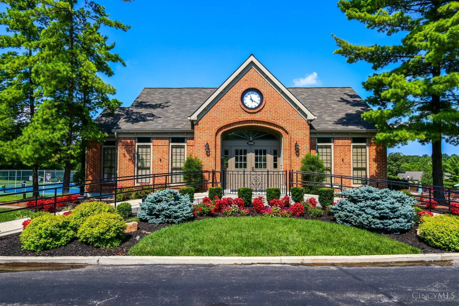 Listing Photo 30 - Condo for sale in 5399 Dickens Dr located at 5399 Dickens Dr, Sharonville, OH 45241 - Unit 5399 Dickens Dr