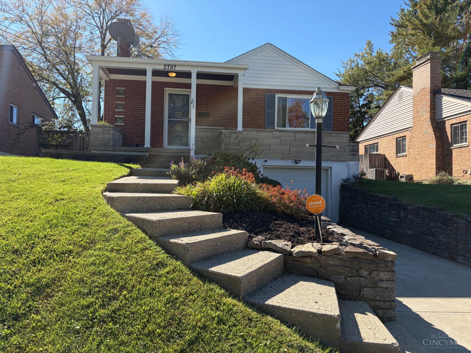 2797 Roseann Lane