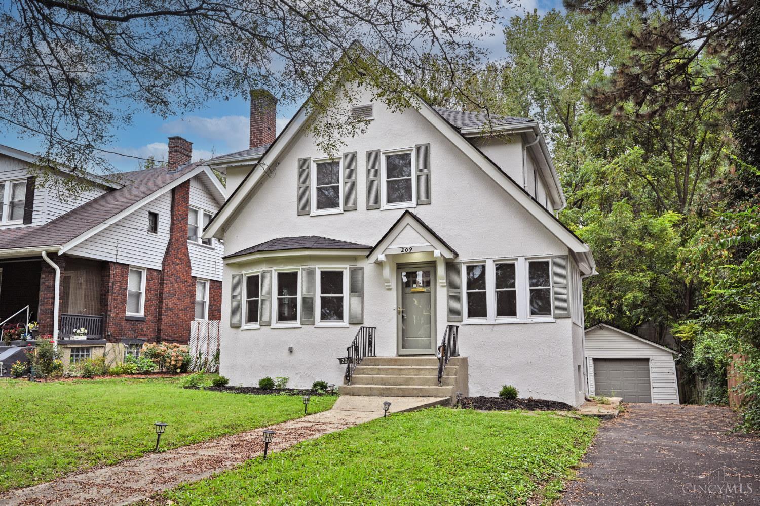 209 Wedgewood Avenue
