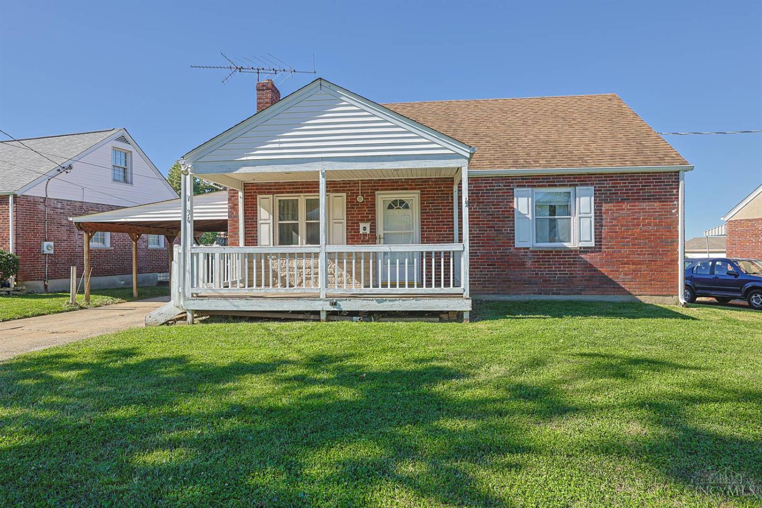1636 Trillium Court