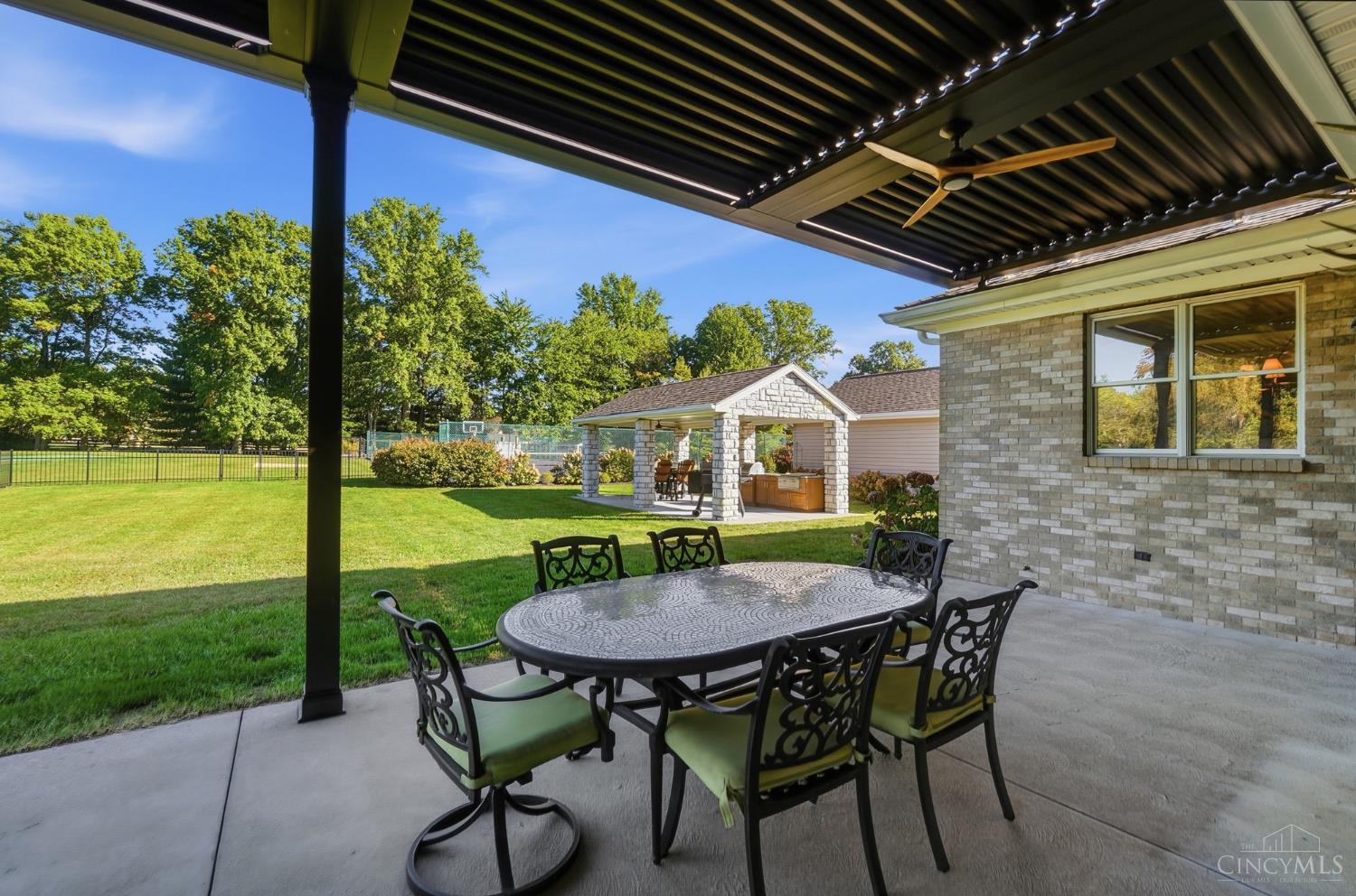 1600 Red Fox Lane