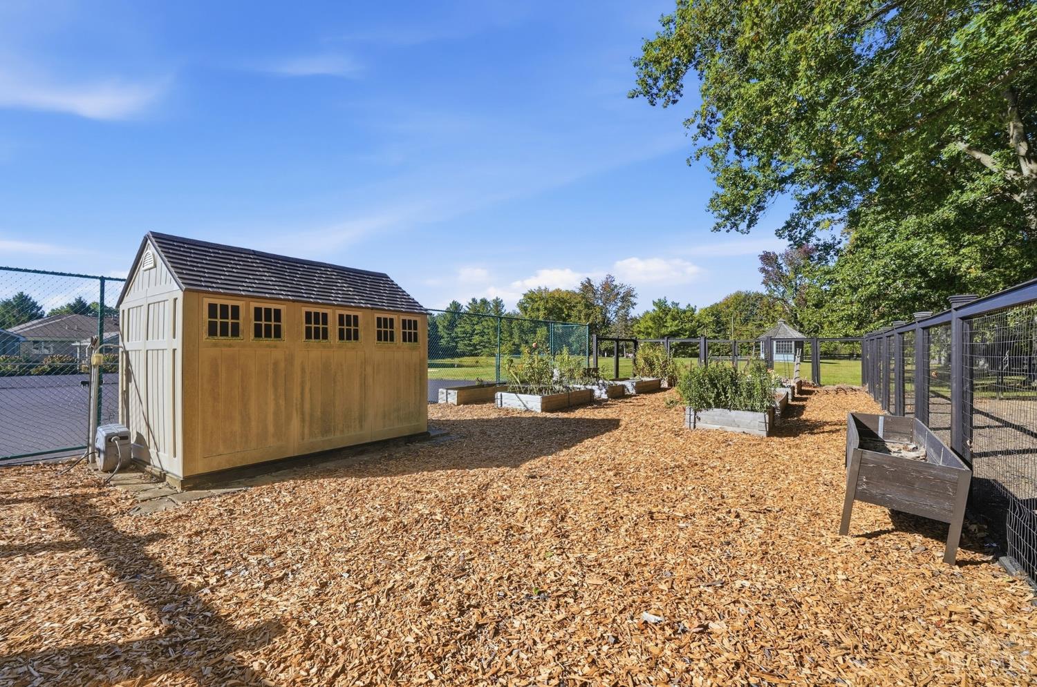 1600 Red Fox Lane