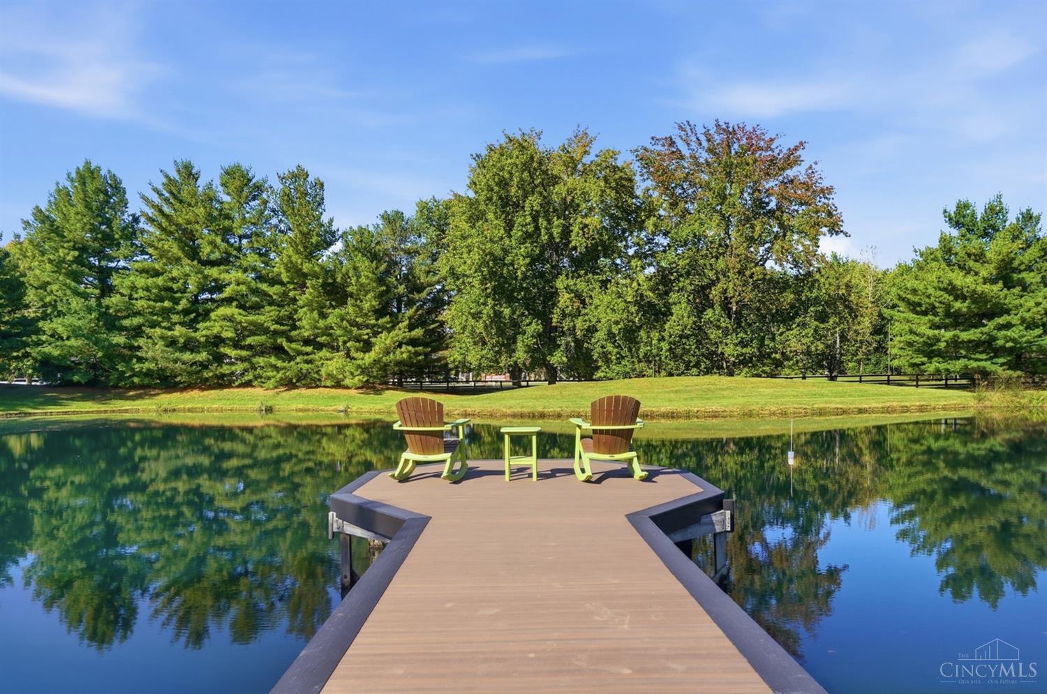 1600 Red Fox Lane