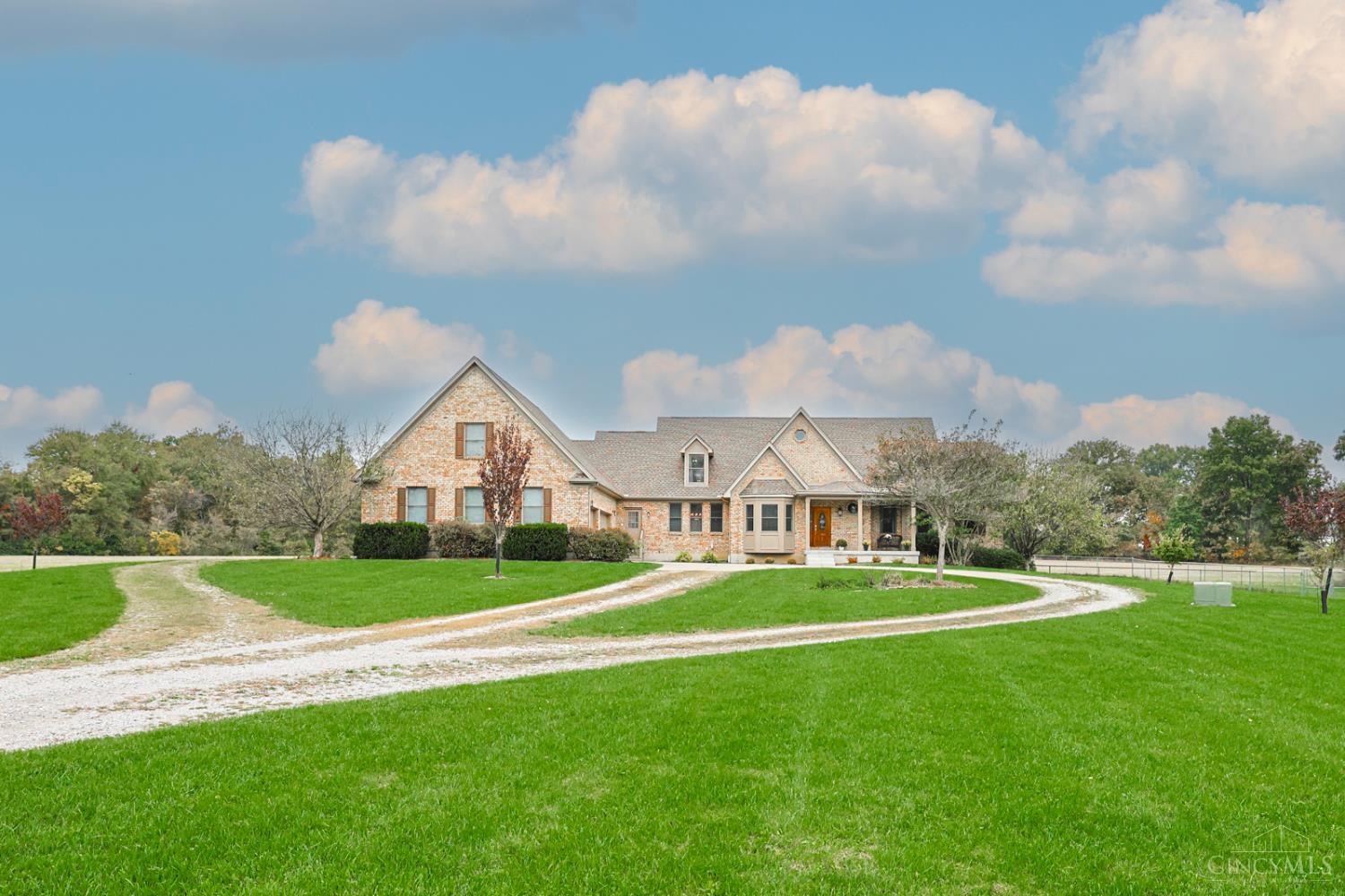 Photo 1 of Single family home for sale at 2141 Baas Rd, Stonelick Twp, OH 45103 | MLS# 1897572 | Listing updated on 2026-10-21