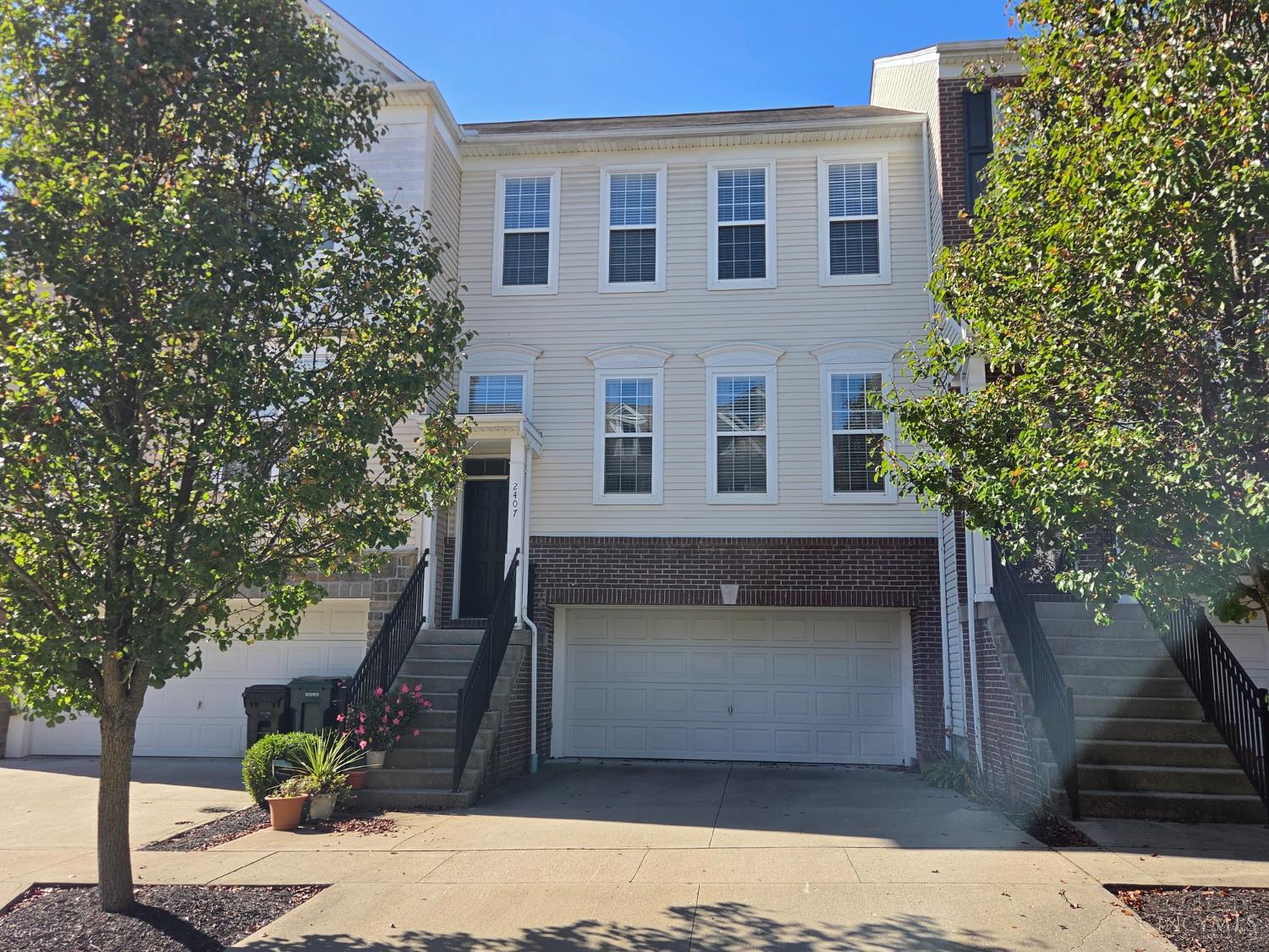 2407 Bluffcrest Lane
