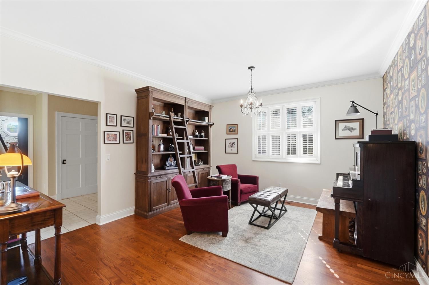 1600 Red Fox Lane
