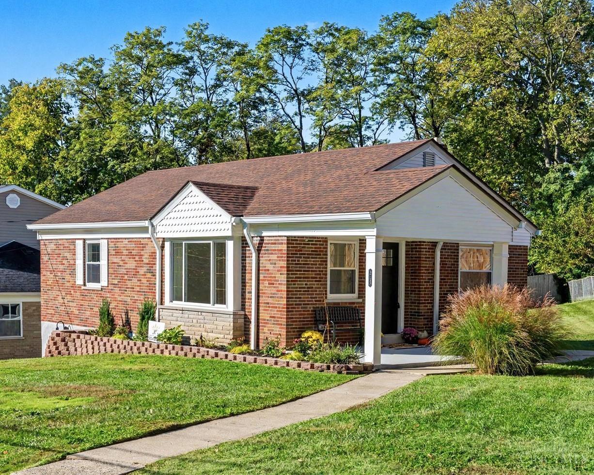 3713 Feldkamp Avenue